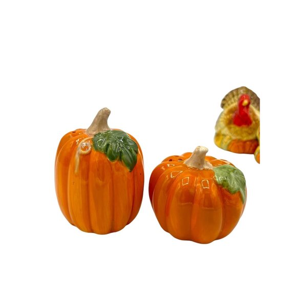 Vintage Pumpkin and Turkey Salt and Pepper Shakers Fall Thanksgiving - Picture 2 of 11